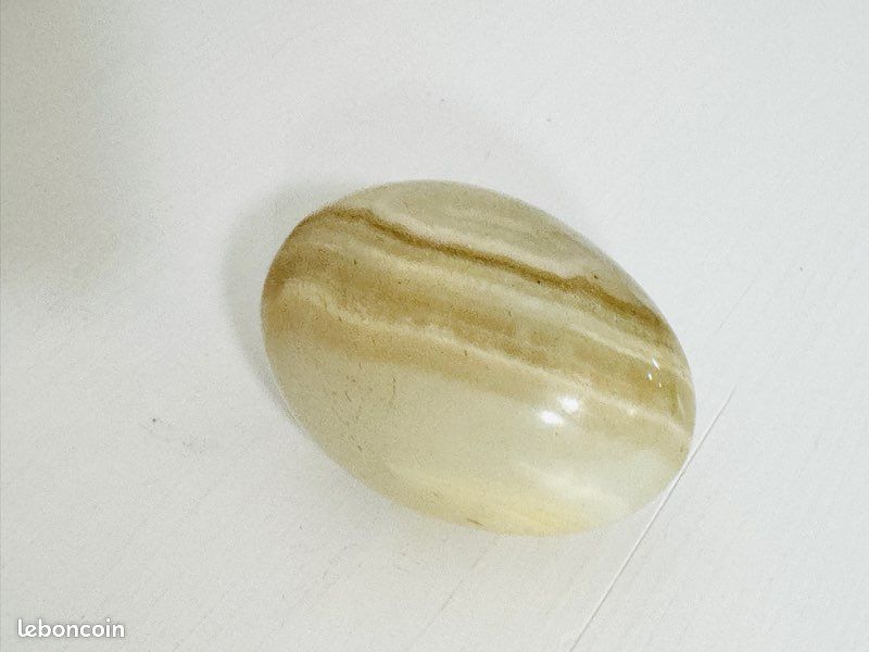 Oeuf en pierre naturelle onyx 7 cm , très bon état (image 4)