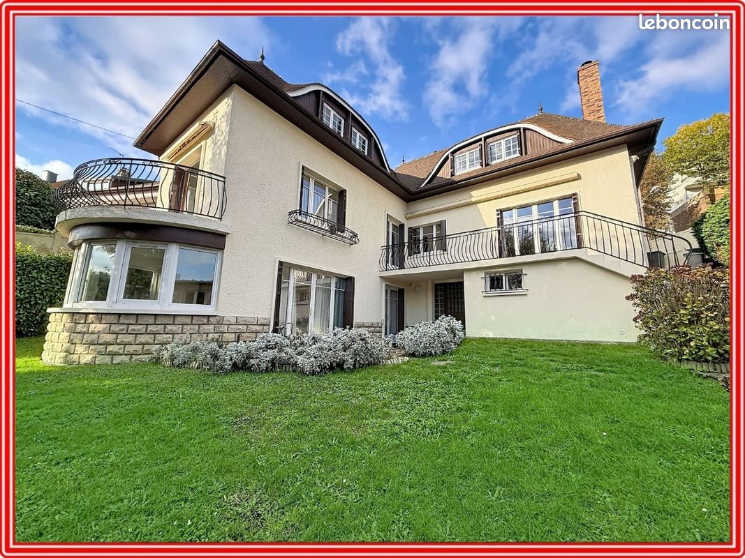Maison 7 pièces 183 m² · à Sainte-Adresse · 183 m² · 448 000 €