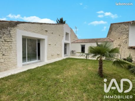 Maison 4 pièces 110 m² · à Saint-Christophe · 110 m² · 323 000 €