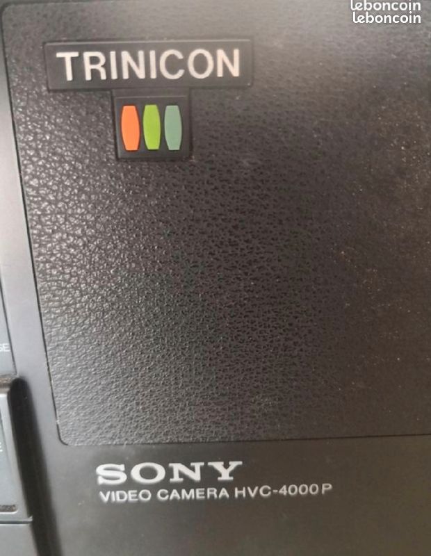 Caméra Vidéo Vintage Sony Trinicon Hvc-4000P Avec étui Photo