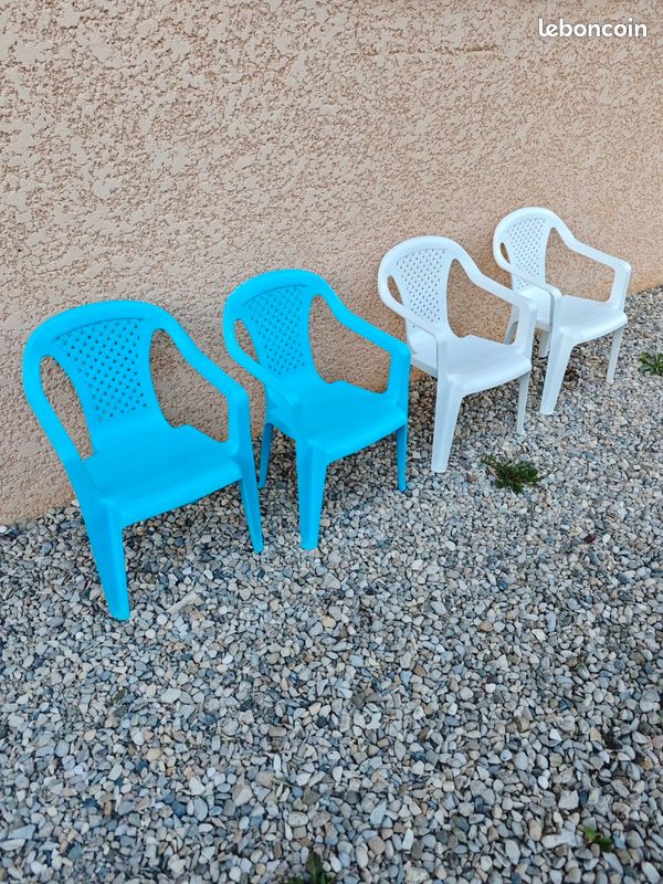 Lot de 4 fauteuils / chaises enfant en plastique blanc et bleu (image 2)