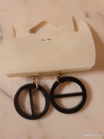 Boucles D'oreilles Clips Années 50 – Plastique Bleu Ciel Et Perle – 3 Cm – Occasion Bon état