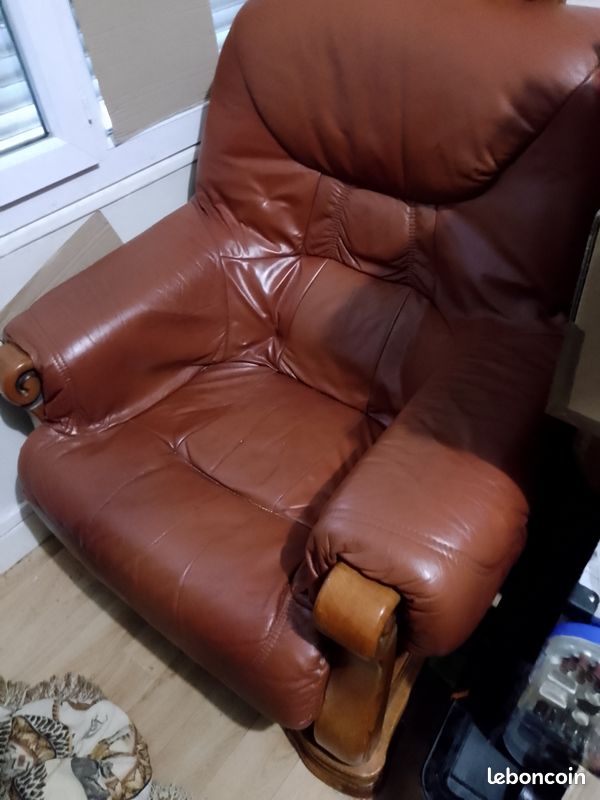 Fauteuil confortable (image 2)