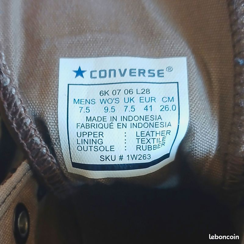 Converse Chuck Taylor All Star - Cuir Montantes Marron - Motifs Brodés | Pointure 41 (image 9)