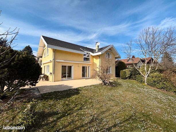Maison 4 pièces 179 m²