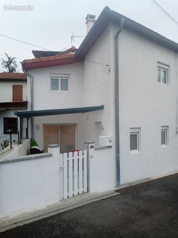 Maison meublée T3 65 m2 - Peyrehorade 40300 (image principale 0)