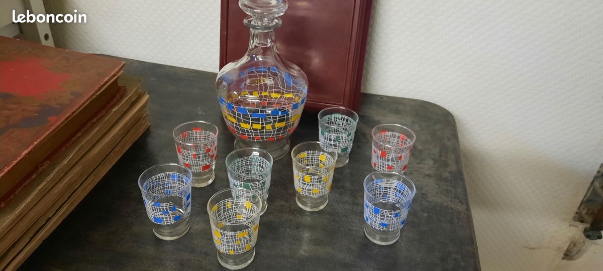 Carafe et verres sérigraphiés Années 50 (image 1)