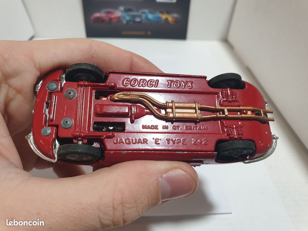 Corgi Toys Avril 2011,Jaguar / Daimler Aperçu Modèle Superbe État Neuf