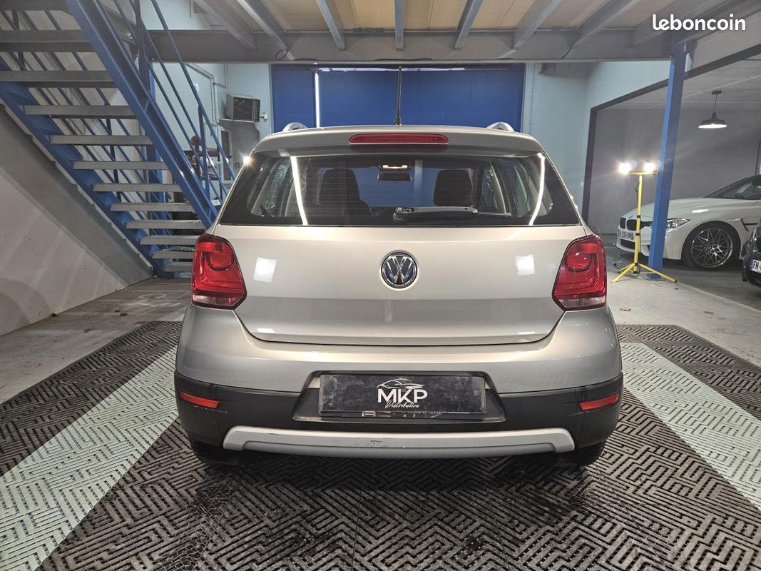 VOLKSWAGEN POLO 1.2 70 Cross BVM (image 4)