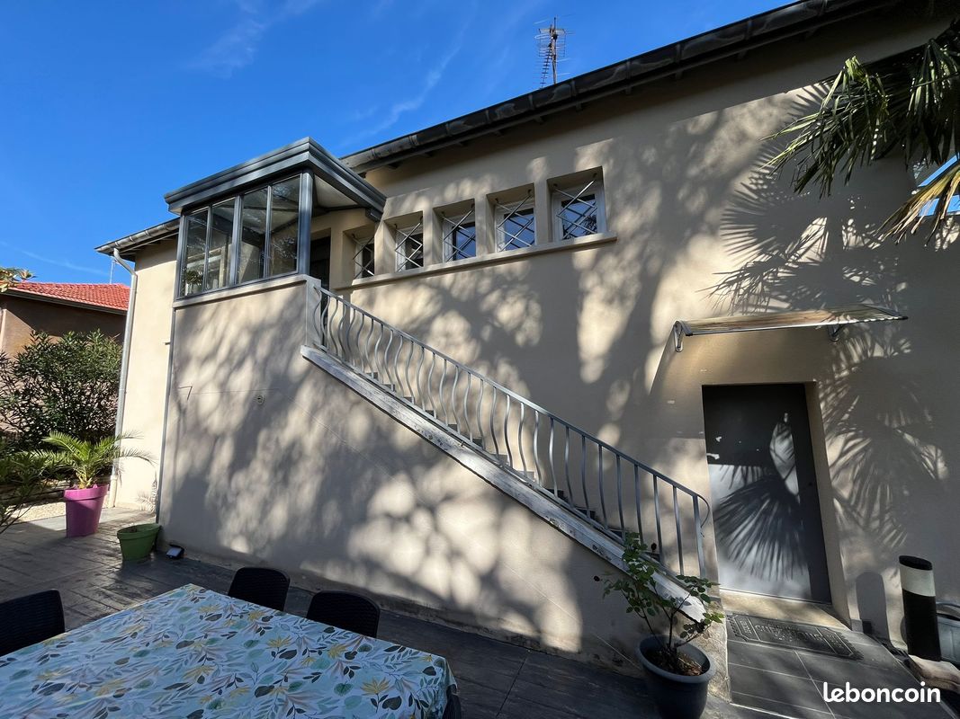 Maison 5 pièces 120 m² à Oullins-Pierre-Bénite