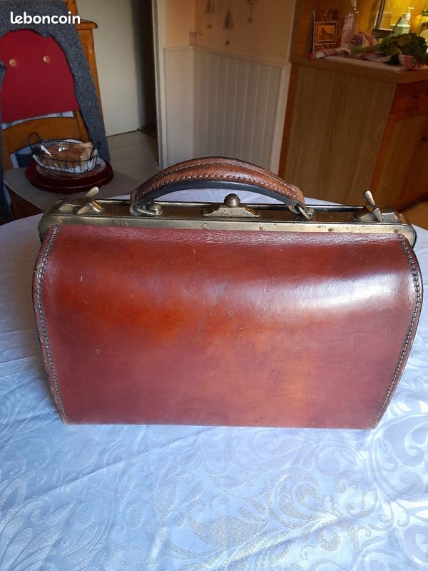 Sac de Medecin (image 3)