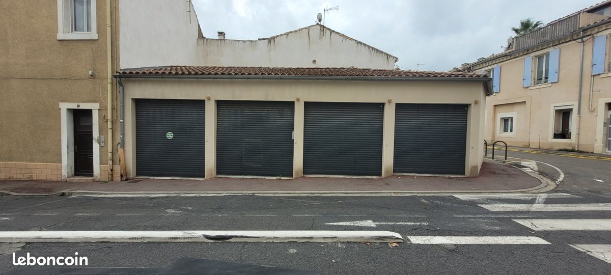 Parking 27 m² · à Narbonne · 27 m² · 180 €/mois