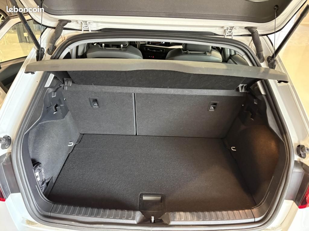 AUDI A1 Sportback 1.0 30 TFSI 110 Advanced 2 (image 5)
