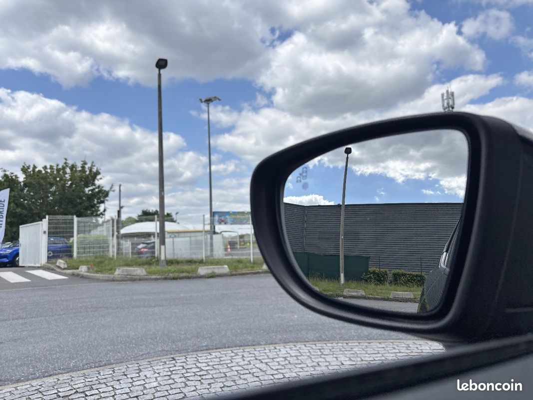 NISSAN Micra IG-T 90 Tekna (image 23)
