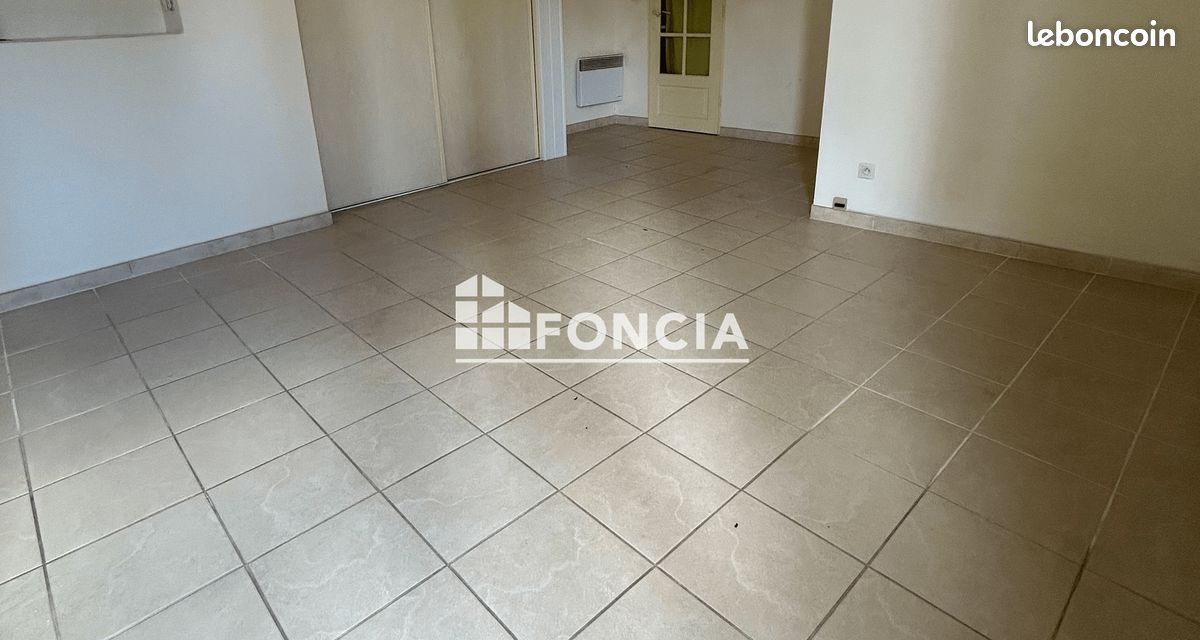Appartement 1 pièce 30 m² · à Niort · 30 m² · 420 €/mois