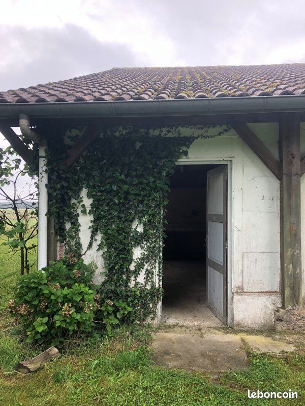 Local commercial 1 pièce 14 m² · à Saint-Martin-d'Oney · 14 m² · 80 €/mois