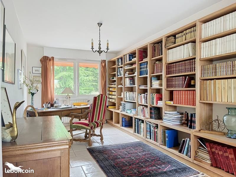 Maison 6 pièces 270 m² · à Biarritz · 270 m² · 1 200 000 €