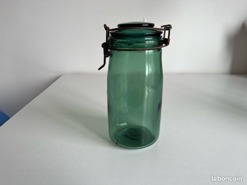 ANCIEN PETIT BOCAL VERRE TEINTE Vert l'ideale 0.500g EUR 9,00 - FR