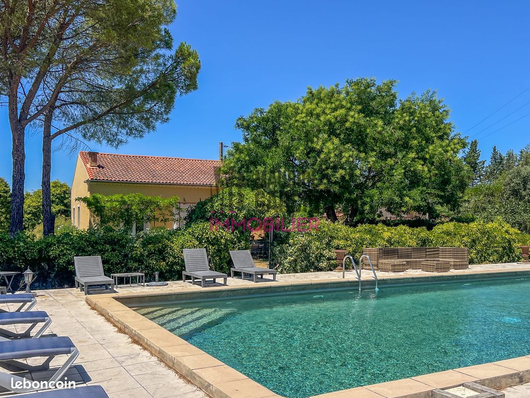 Maison 5 pièces 118 m² · à Carpentras · 118 m² · 546 000 €
