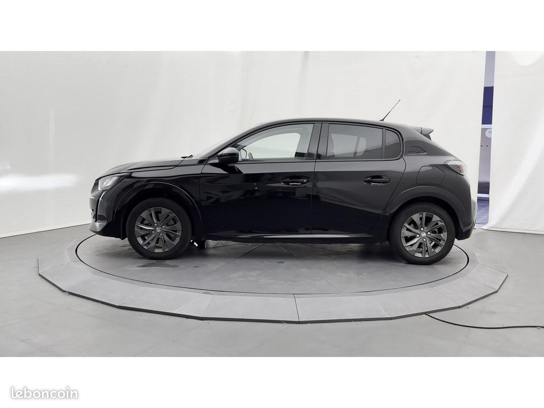 PEUGEOT E-208 136ch 50KWH de 2022 - 1ère Main - Style (image 5)