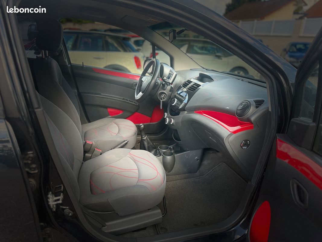 CHEVROLET SPARK 1.2 16 V 82 Cv LT * Clim Auto (image 9)