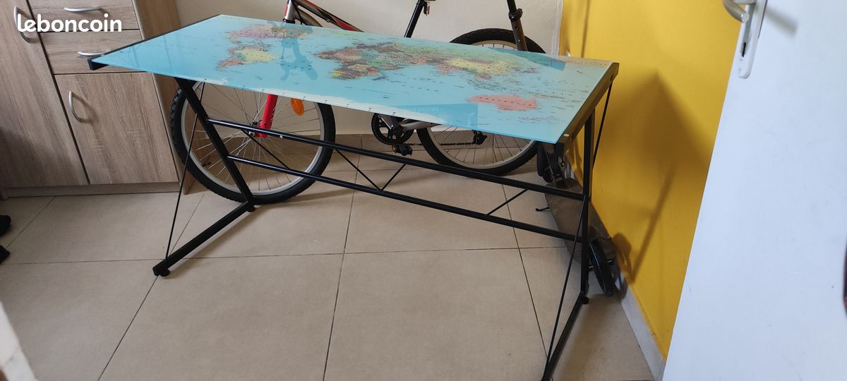Bureau (image 6)