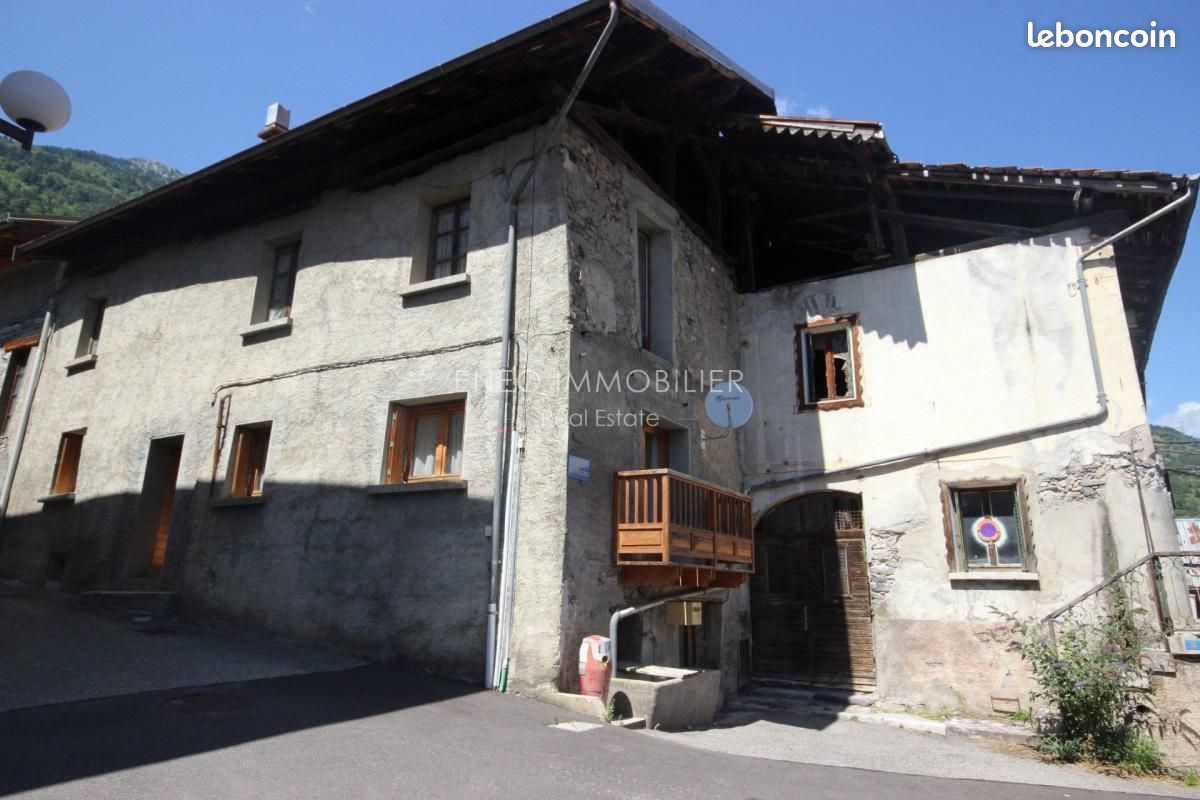 Appartement 3 pièces 101 m² · à Aime-la-Plagne · 101 m² · 85 000 €
