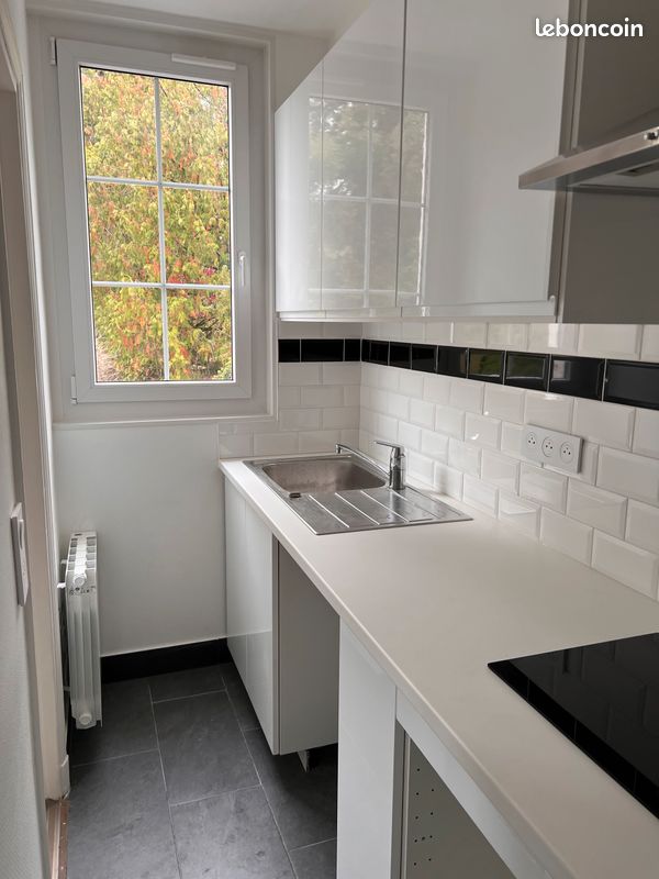 Appartement 2 pièces 25 m² · à Vaucresson · 25 m² · 890 €/mois