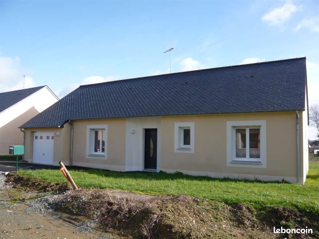 Maison 5 pièces 90 m² · à Cossé-le-Vivien · 90 m² · 750 €