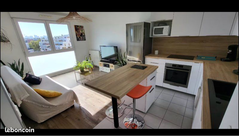 Appartement 2 pièces 42 m² · à Villeneuve-la-Garenne · 42 m² · 1 090 €/mois