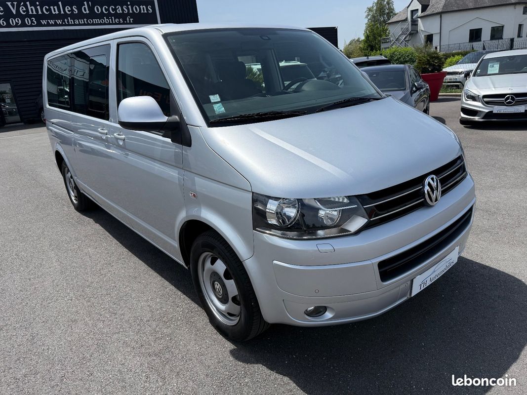 VOLKSWAGEN MULTIVAN CARAVELLE LONG 2.0 TDI 180 4MOTION BLUEMOTION TECHNOLOGY DSG7 CONFORTLINE / siege avant chauffant / camera de recul / 9 Places / porte latérale ouverture électrique / etc... (image 2)