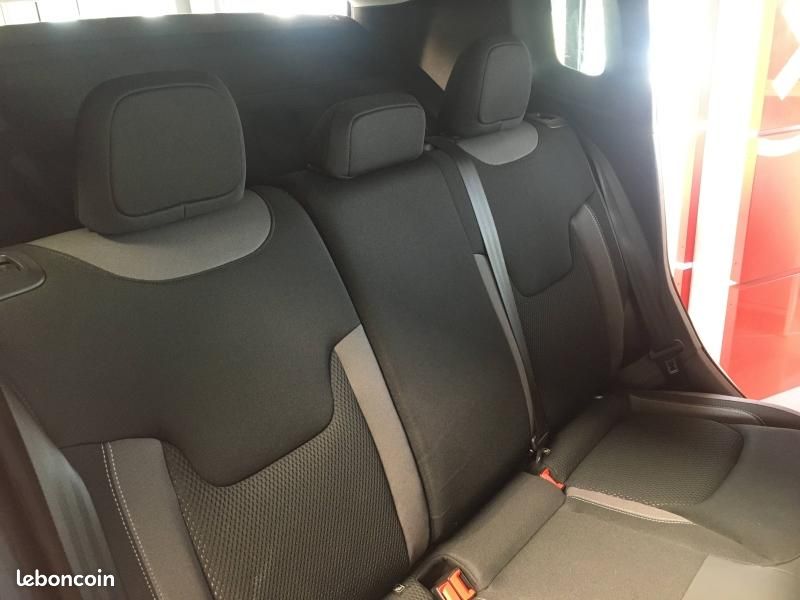 Jeep Renegade 1.5 Turbo T4 130ch MHEV Limited BVR7 (image 12)