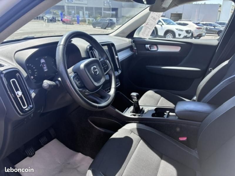 Volvo XC40 T3 156ch Business (image 10)