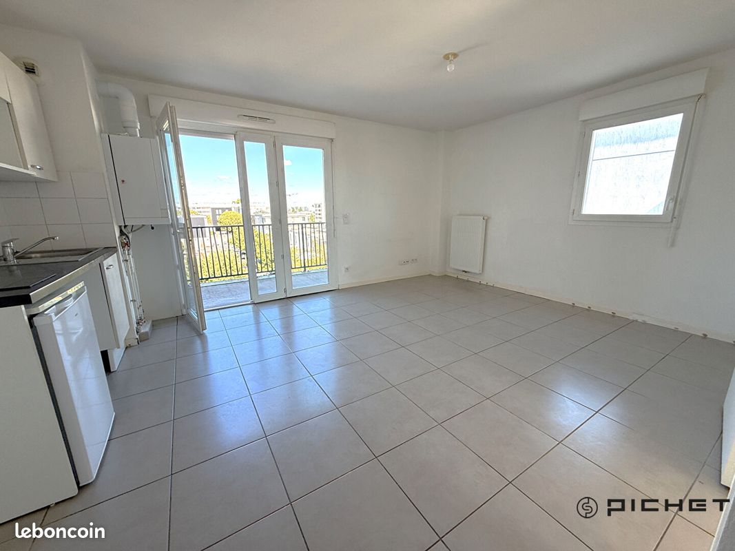 Appartement 2 pièces 46 m² · à Lormont · 46 m² · 114 000 €