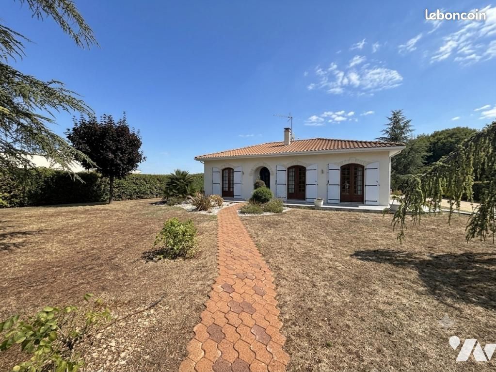 Maison 5 pièces 136 m² · à Brie · 136 m² · 314 400 €