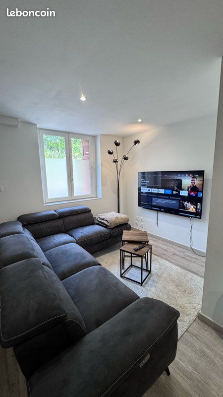 Appartement 3 pièces 61 m² · à Saint-Jean-Bonnefonds · 61 m² · 960 €