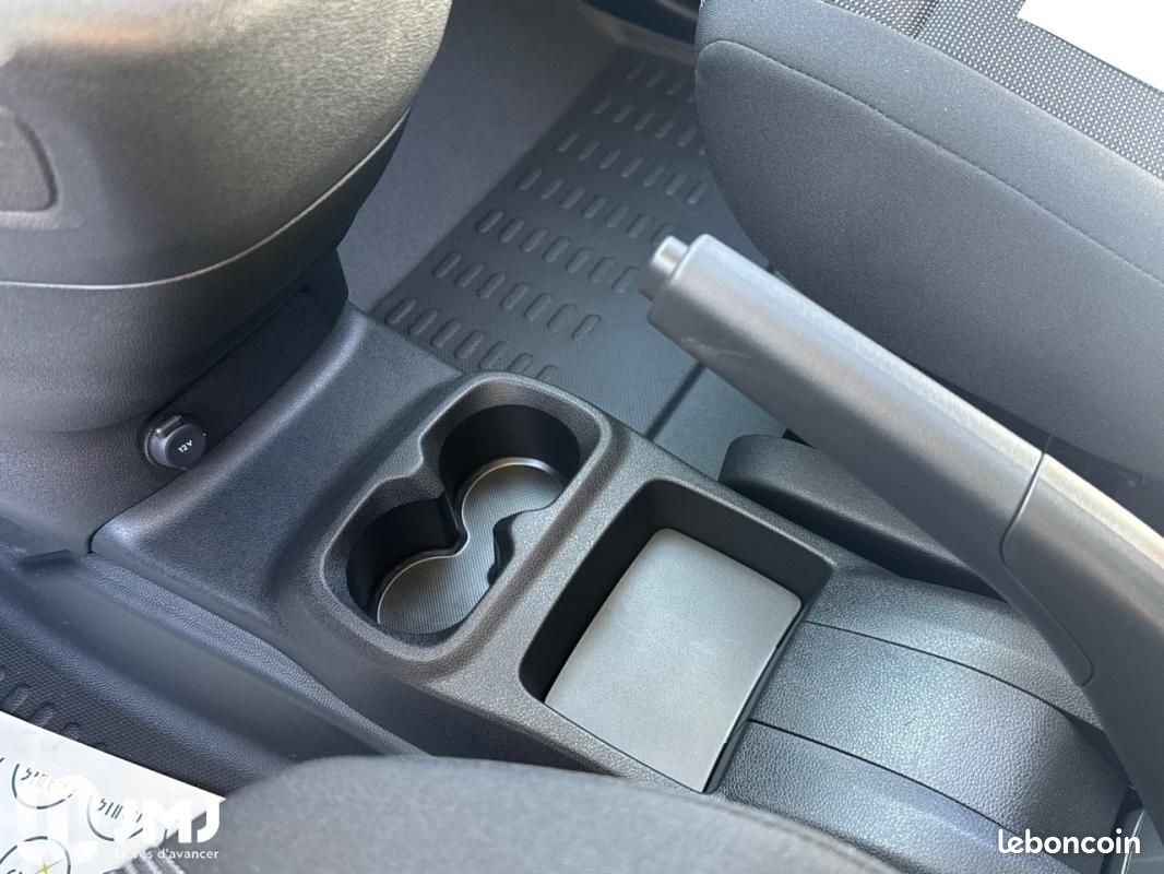 Citroën Berlingo CABINE APPROFONDIE CA TAILLE XL BLUEHDI 100 S&S BVM6 (image 21)