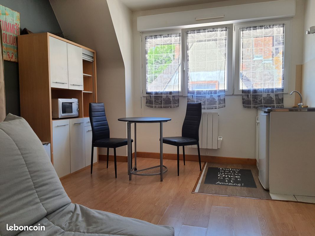 Appartement 1 pièce 19 m² · à Gien · 19 m² · 400 €