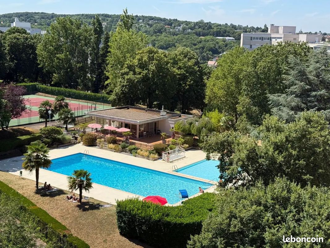 Appartement 4 pièces 81 m² · à Marly-le-Roi · 81 m² · 345 000 €