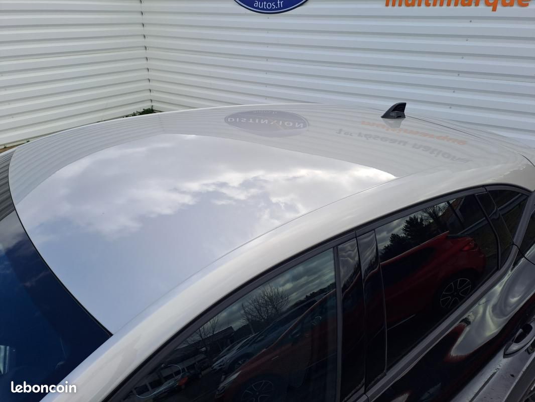 Renault Captur 1.3 TCE 140 MHEV TECHNO (image 4)