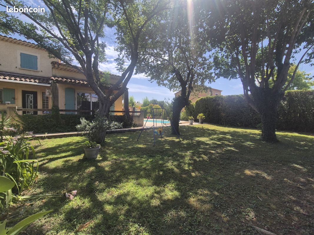 Maison 5 pièces 152 m² · à Marignane · 152 m² · 580 000 €