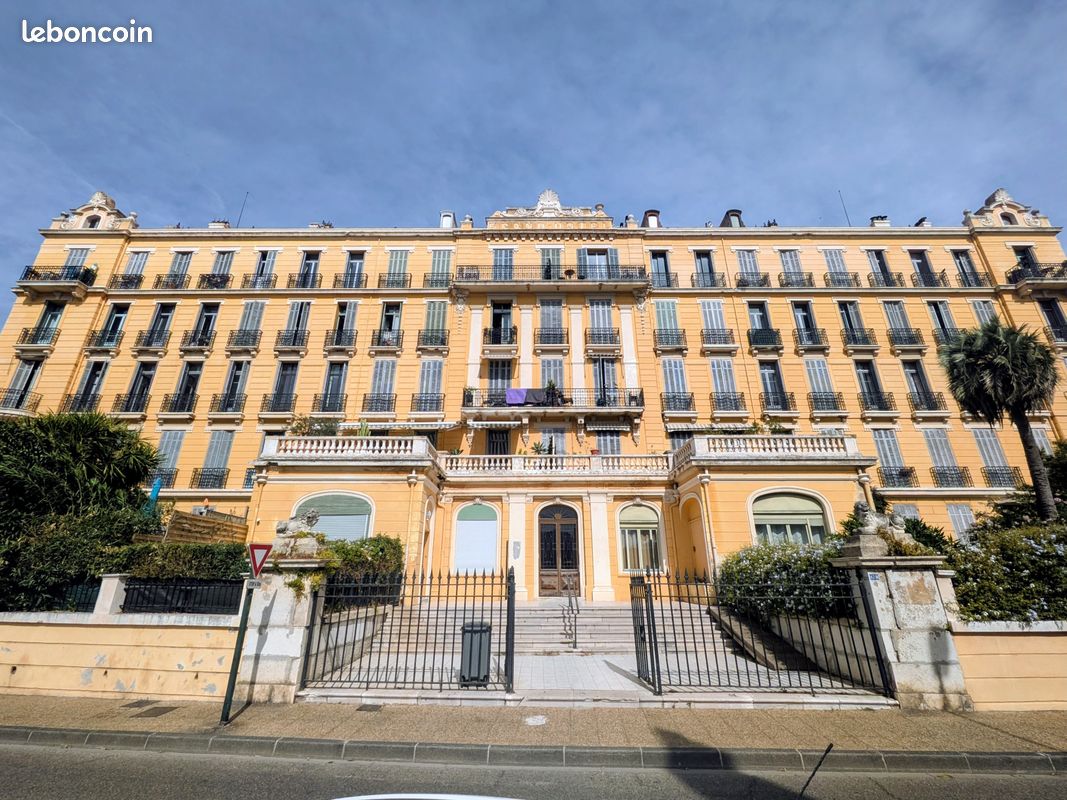 Appartement 3 pièces 55 m² · à Hyères · 55 m² · 265 000 €