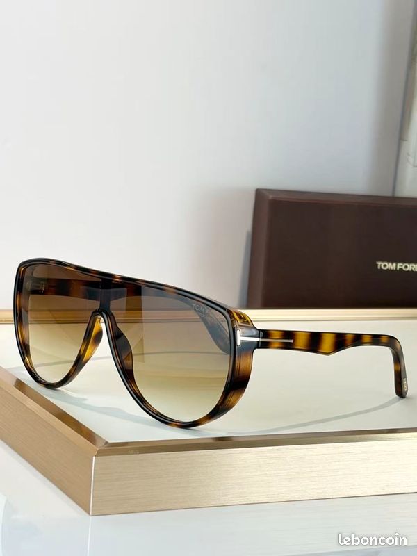 Lunettes de soleil Tom Ford (image 1)