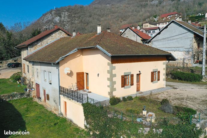 Maison 6 pièces 120 m²