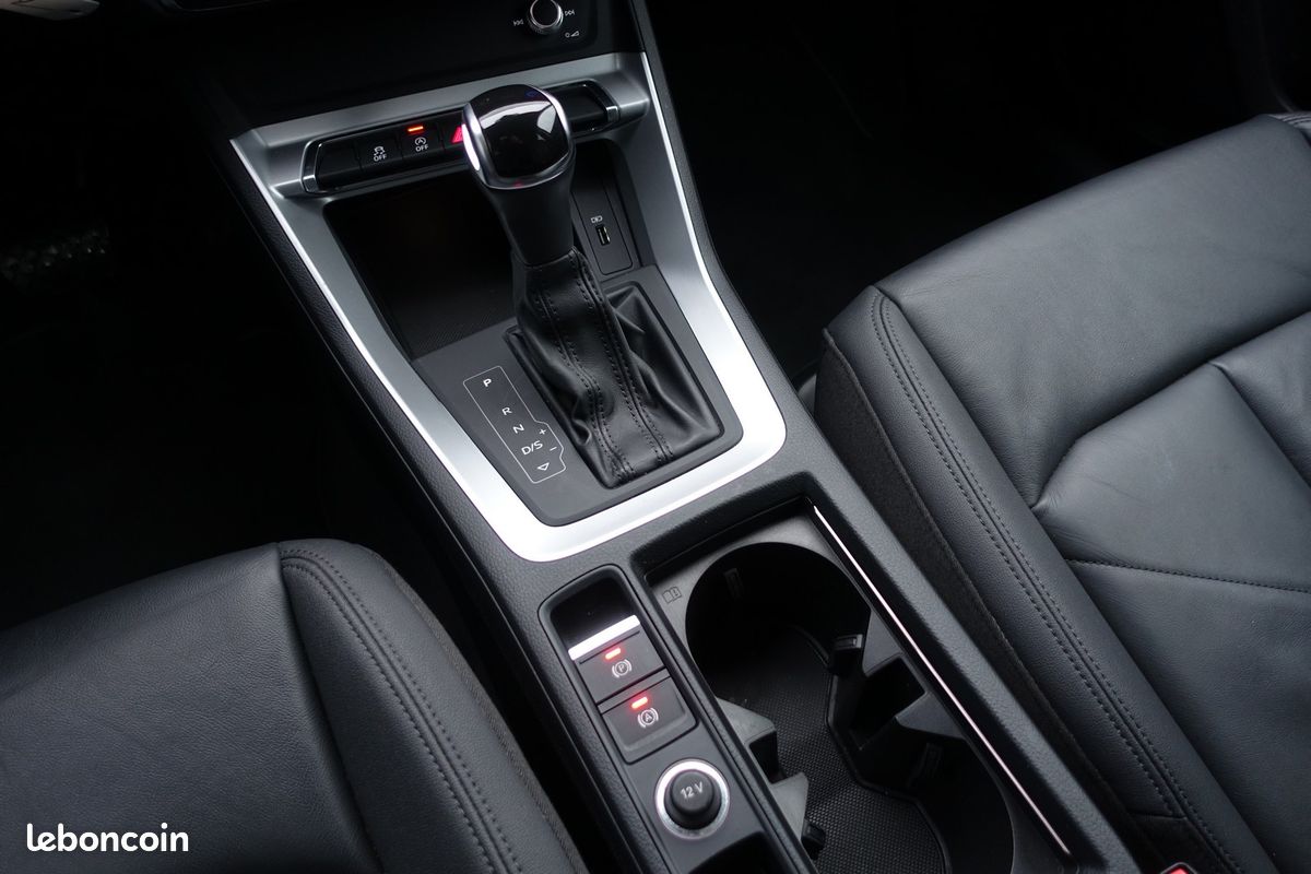 Q3 35 Tfsi 150cv S-Tronic S-Line Virtual cockpit/Toit ouvrant/Cuir chauffant/Gps Europe/Caméra/Hayon électrique/1°Main/Garantie 12 mois (image 9)