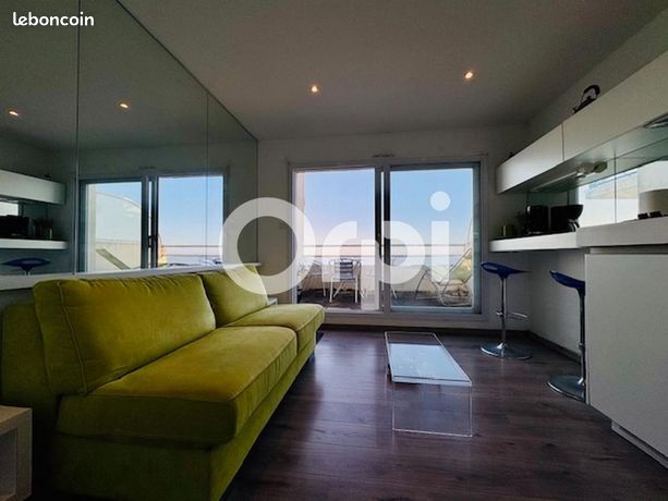 Studio 1 pièce 17 m²