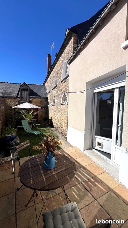 Maison 7 pièces 140 m² · à Segré-en-Anjou Bleu · 140 m² · 207 000 €