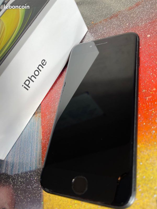 IPhone SE 2020 (image 5)