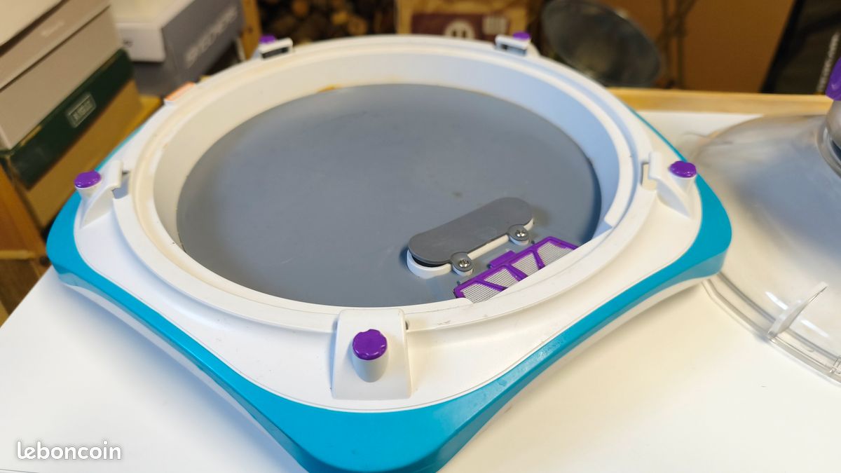 A saisir : Aspirateur de piscine/spa KOKIDO Telsa 80 très peu utilisé (image 4)