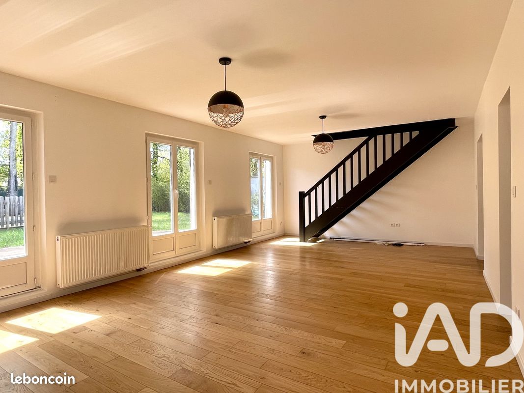 Maison 6 pièces 125 m² · à Orléans · 125 m² · 265 000 €